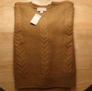 ✨HP✨🆕Michael kors Cable knit sweater